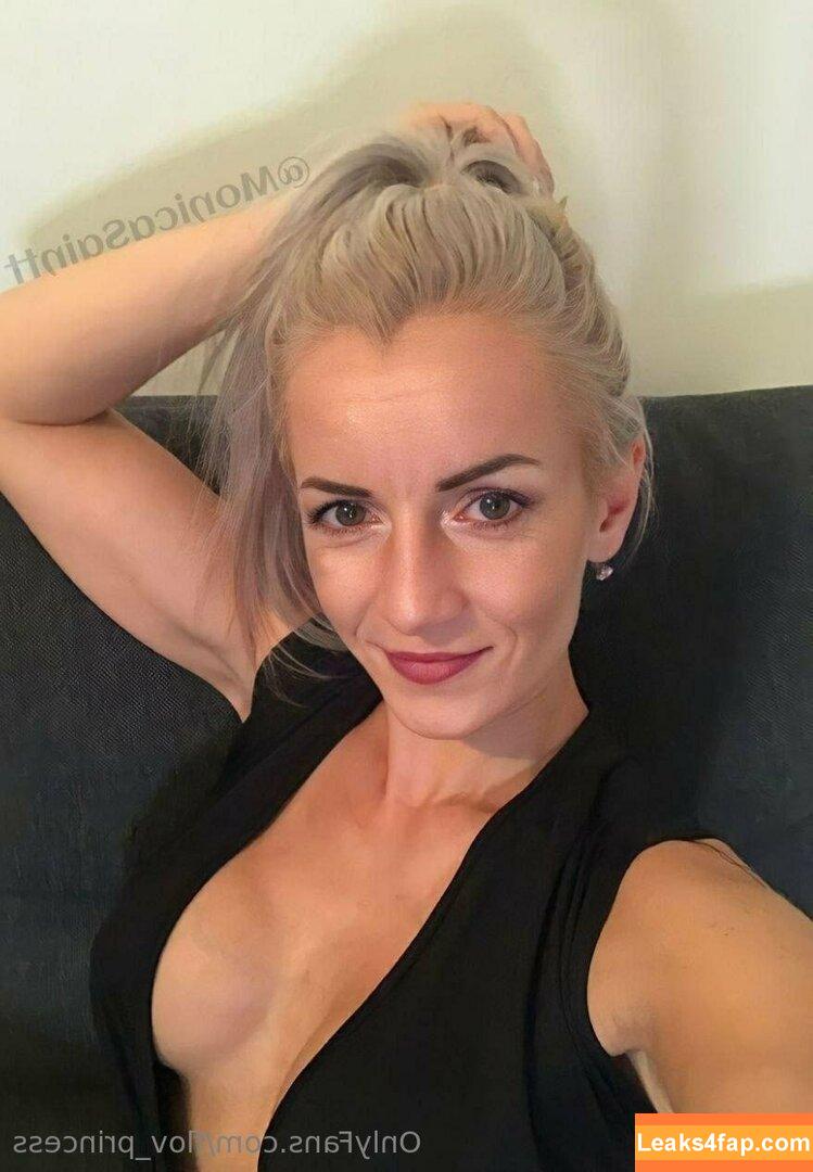 flov_princess / flo.imvu leaked photo photo #0816