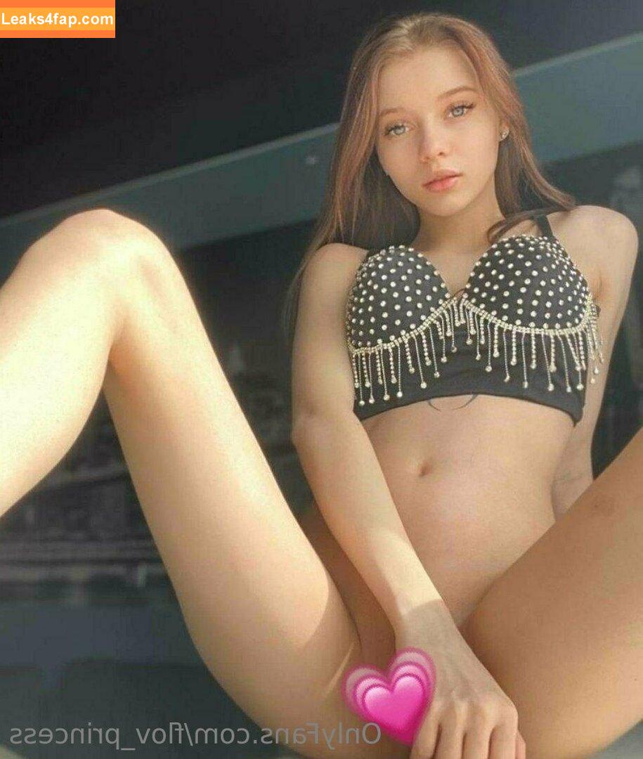 flov_princess / flo.imvu leaked photo photo #0860