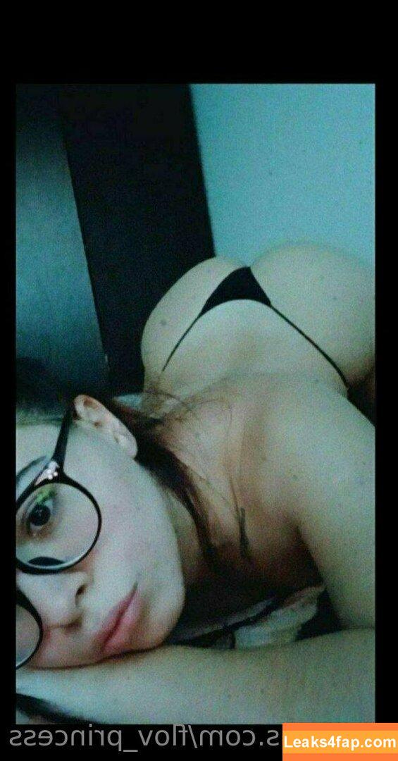 flov_princess / flo.imvu leaked photo photo #0880