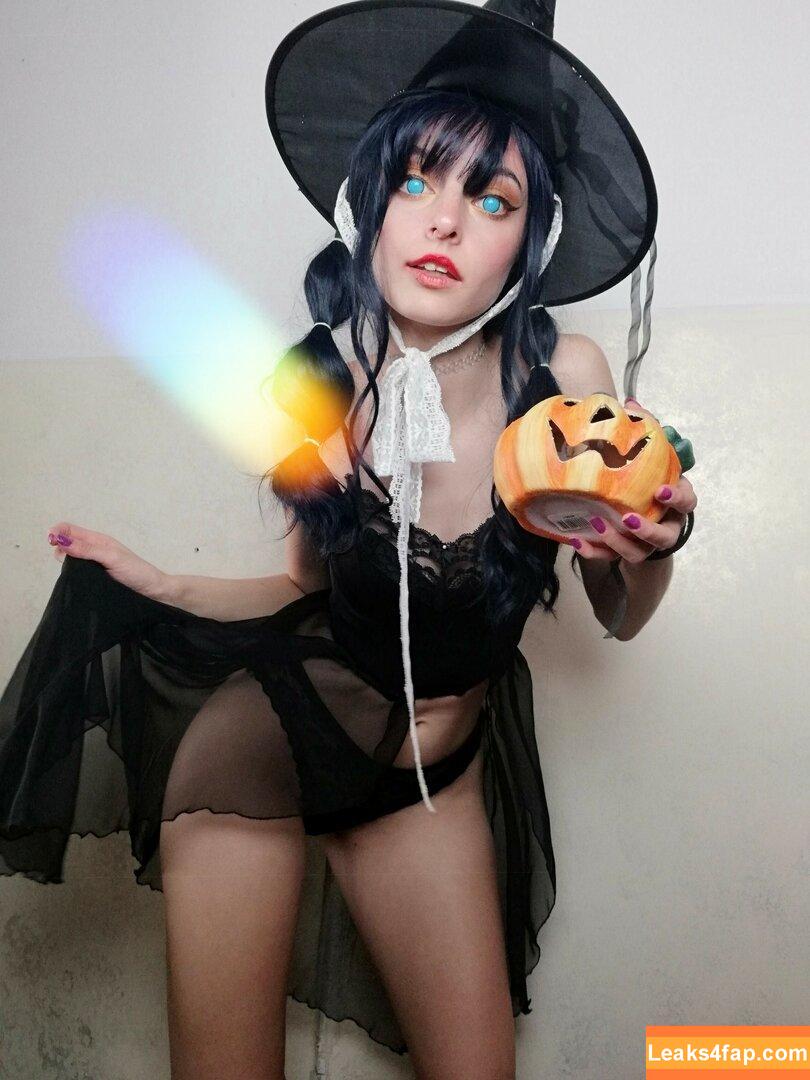 Flowerlynne / flower_lynne_ leaked photo photo #0051