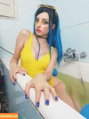 Flowerlynne photo #0017