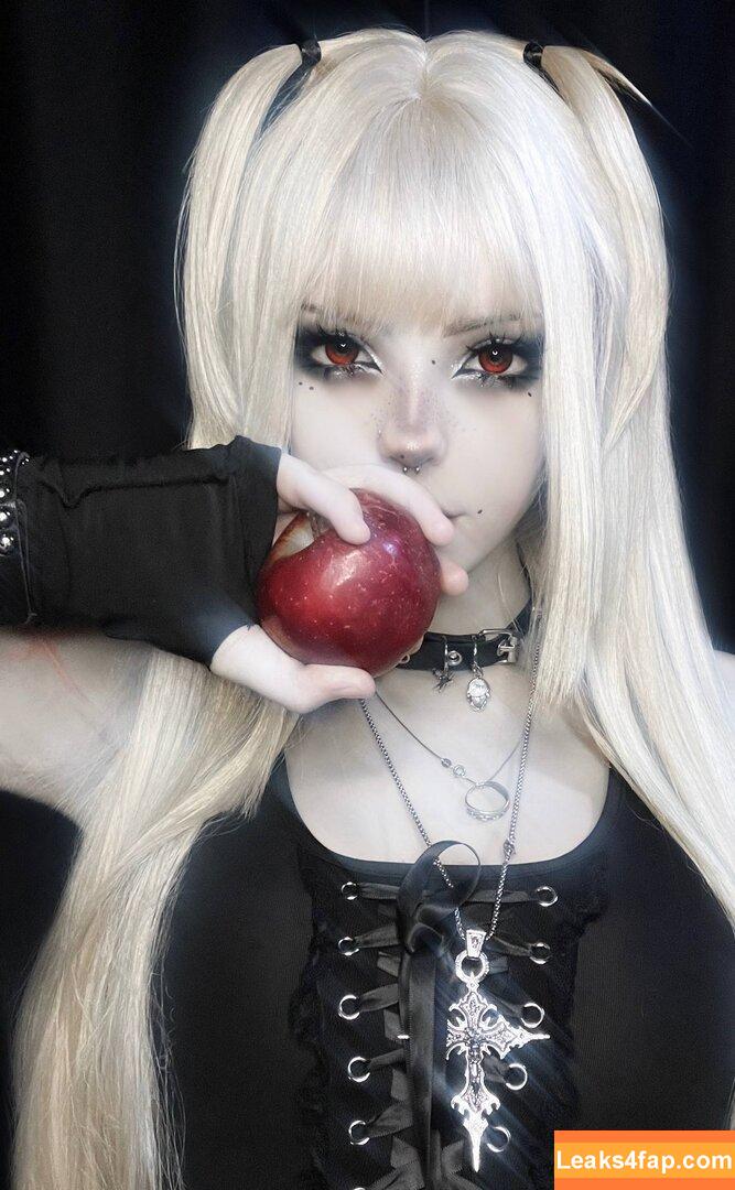 Flutterow / flutter6969 / flutterow_ leaked photo photo #0062