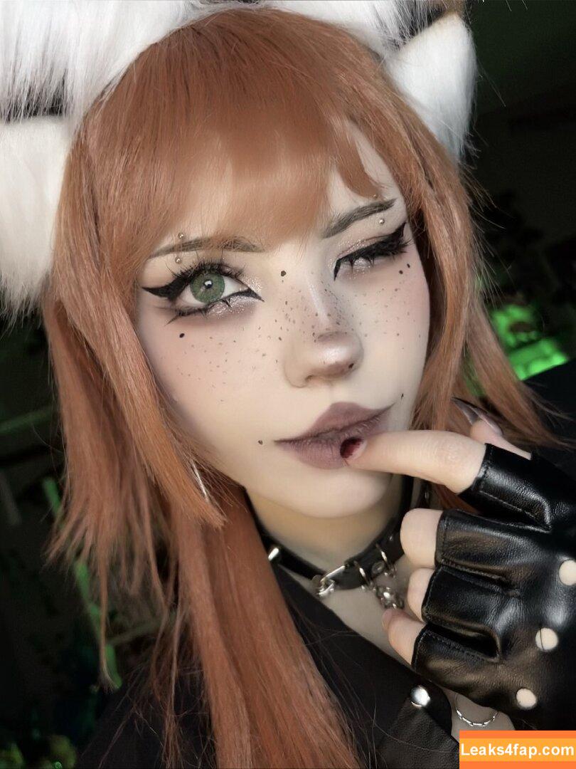 Flutterow / flutter6969 / flutterow_ leaked photo photo #0078