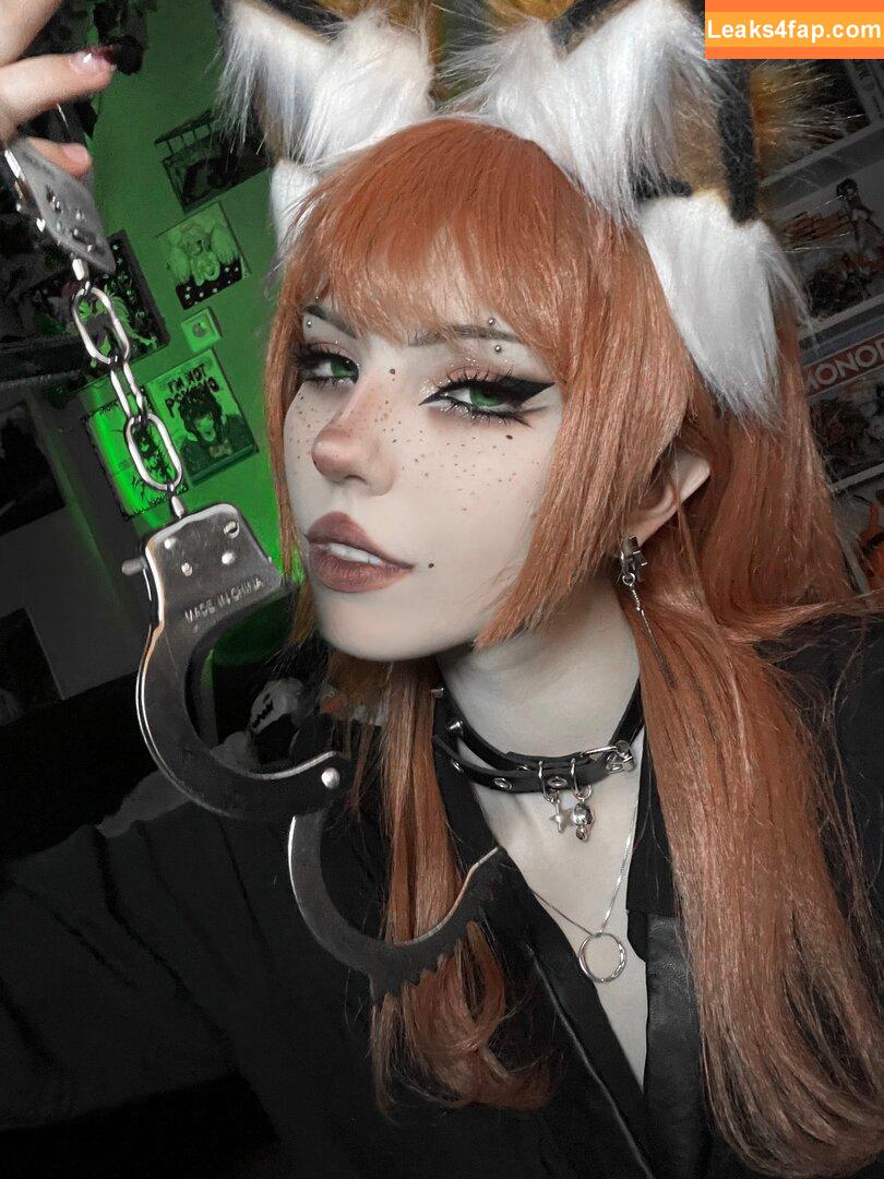 Flutterow / flutter6969 / flutterow_ leaked photo photo #0079