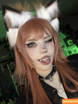 Flutterow photo #0083