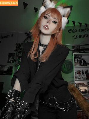 Flutterow photo #0088