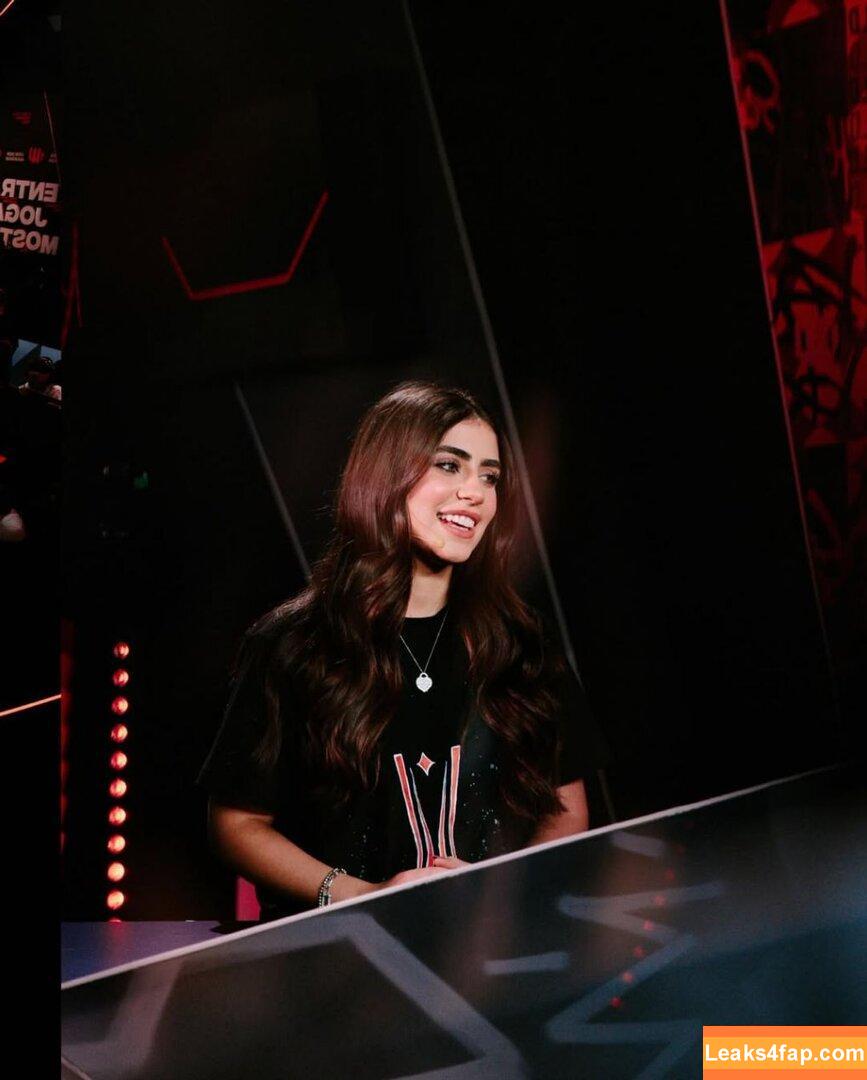 Fluxo Rajah / Heloísa Camargo / fluxo_rajahtv leaked photo photo #0109