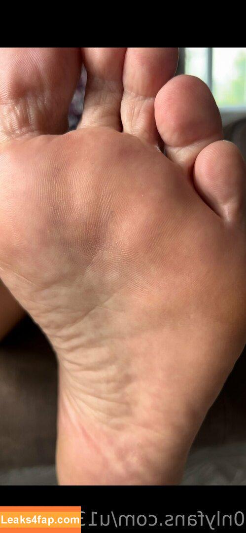 foot-mistress-miss-b / foot_mistress_miss_b leaked photo photo #0121