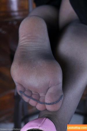 footgoddessbittavonsweet фото #0016