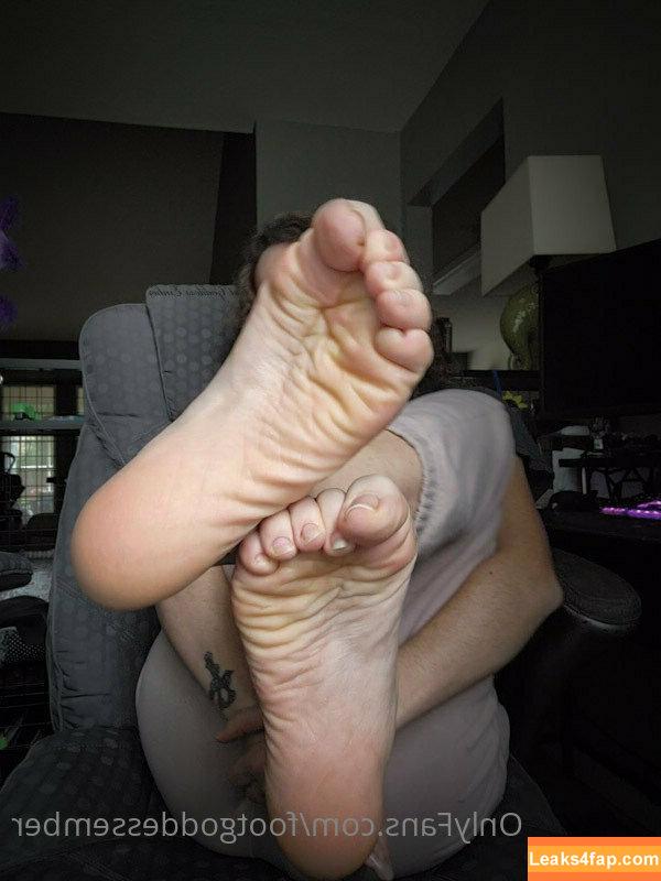 footgoddessember /  leaked photo photo #0044