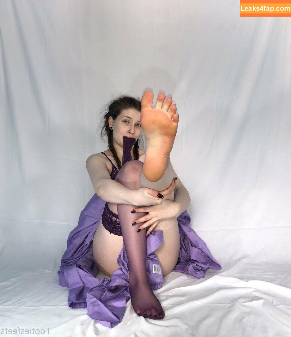 footiesfeets / footiesfeets.2 leaked photo photo #0201
