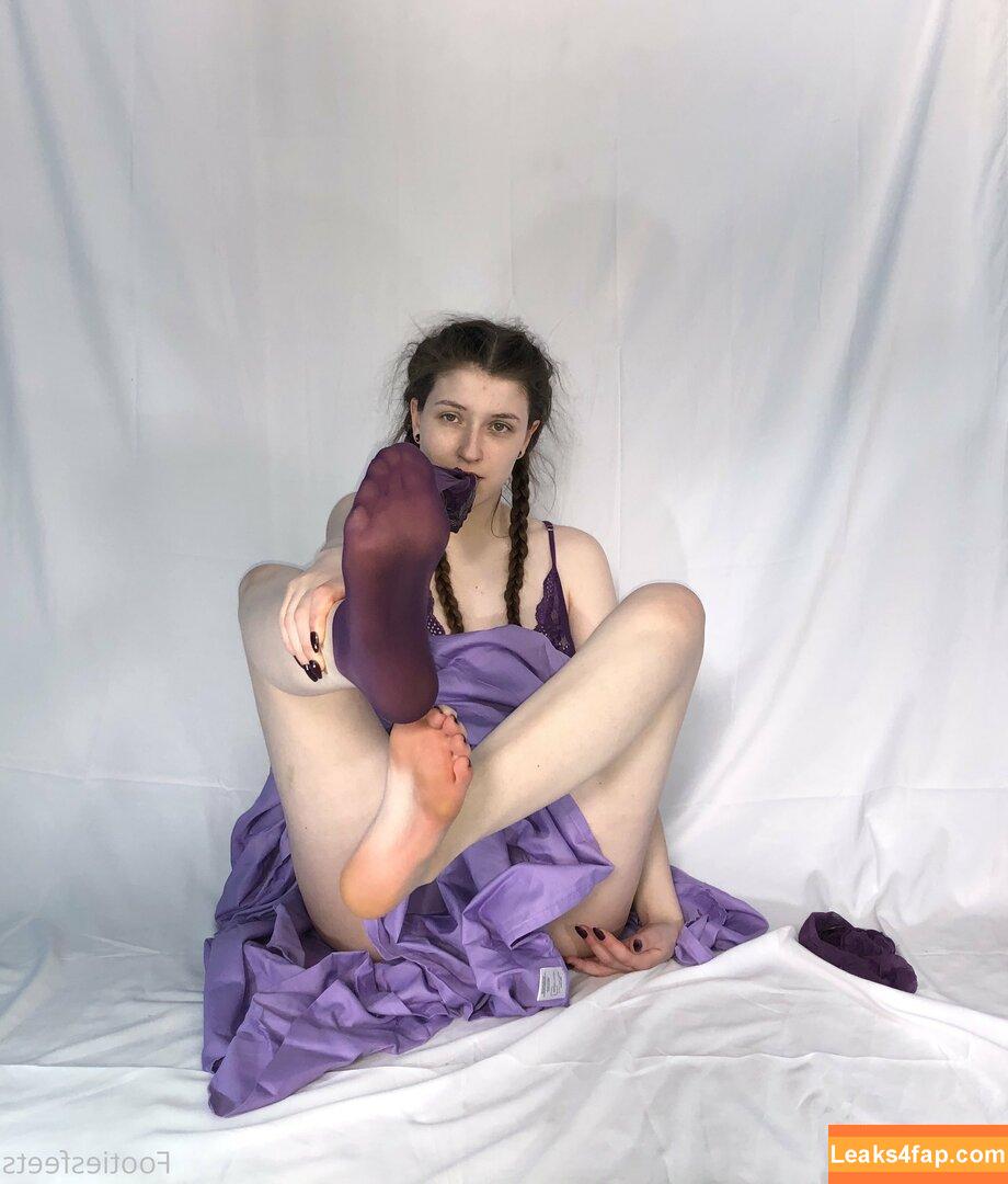 footiesfeets / footiesfeets.2 leaked photo photo #0203