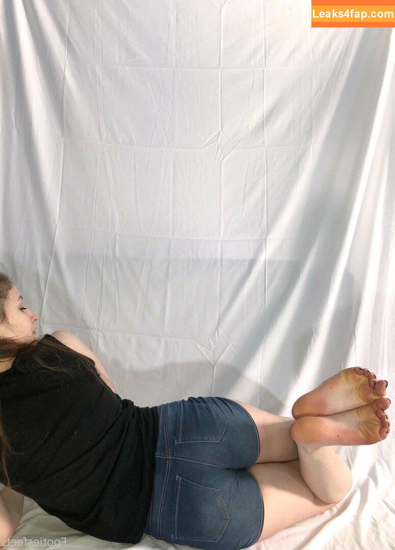 footiesfeets / footiesfeets.2 leaked photo photo #0322