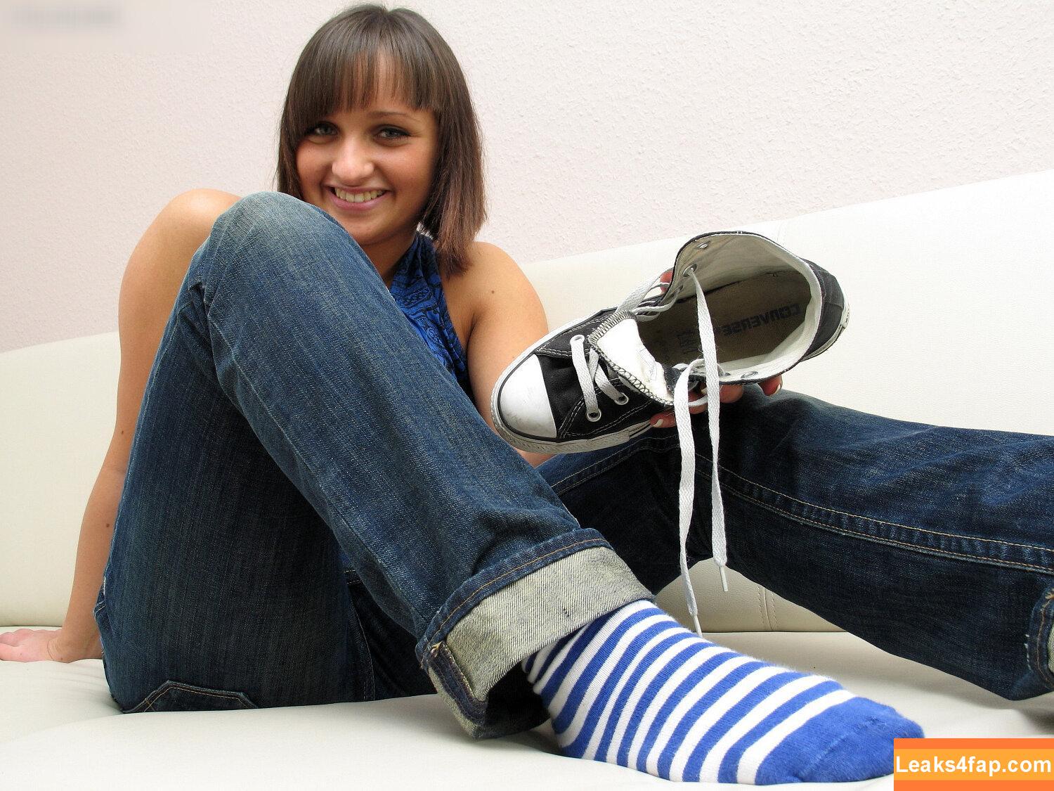 Footlovegirls /  слитое фото фото #0204