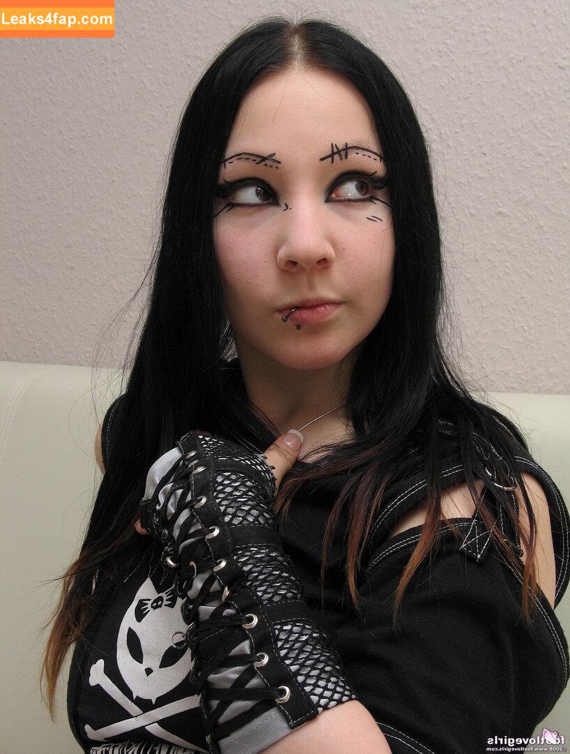 Footlovegirls /  leaked photo photo #0311