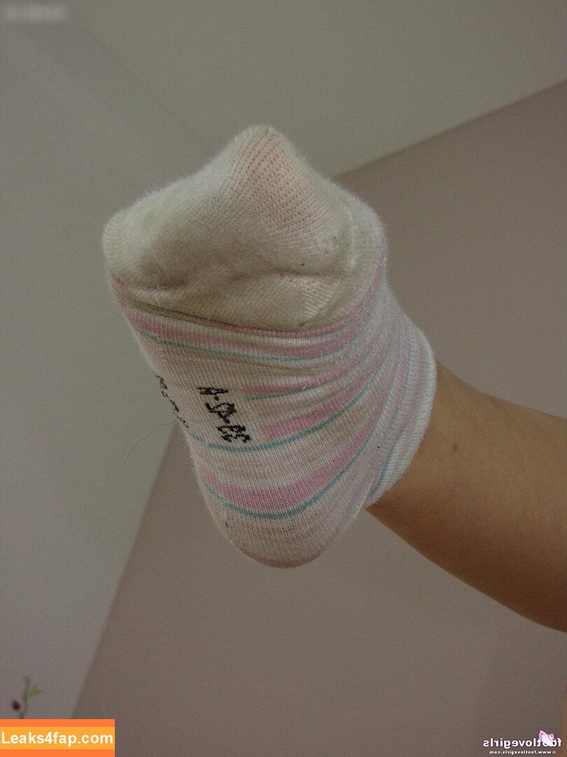 Footlovegirls /  leaked photo photo #0584