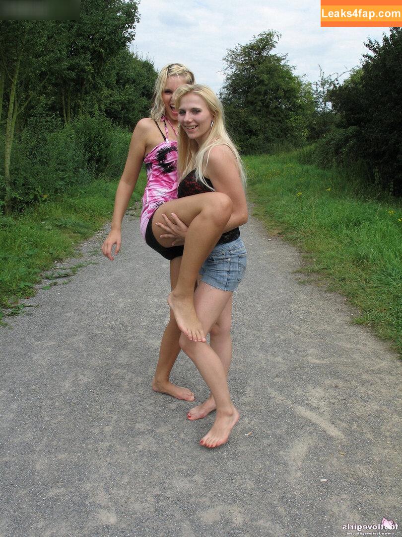 Footlovegirls /  leaked photo photo #0765