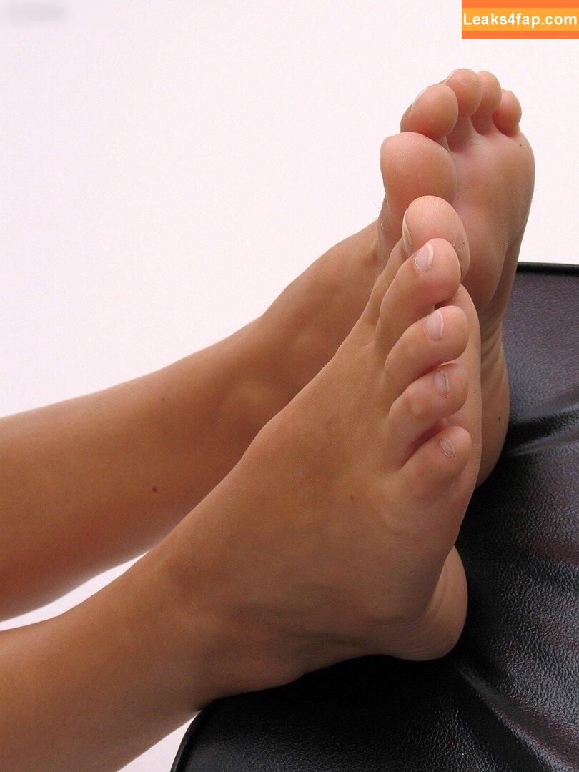 Footlovegirls /  leaked photo photo #0793