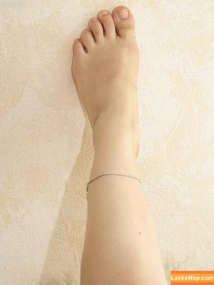Footlovegirls photo #0544