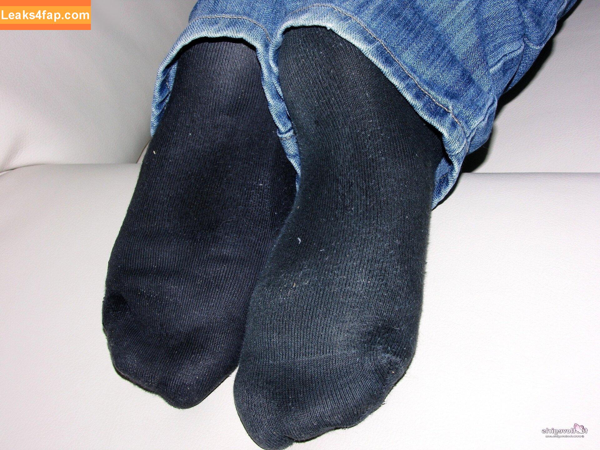 Footlovegirls /  leaked photo photo #1069