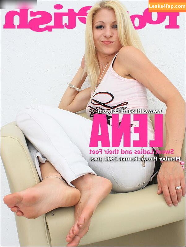 Footlovegirls /  leaked photo photo #1598