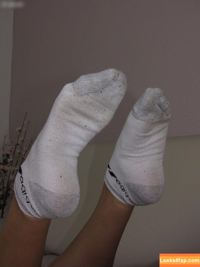Footlovegirls /  leaked photo photo #2125