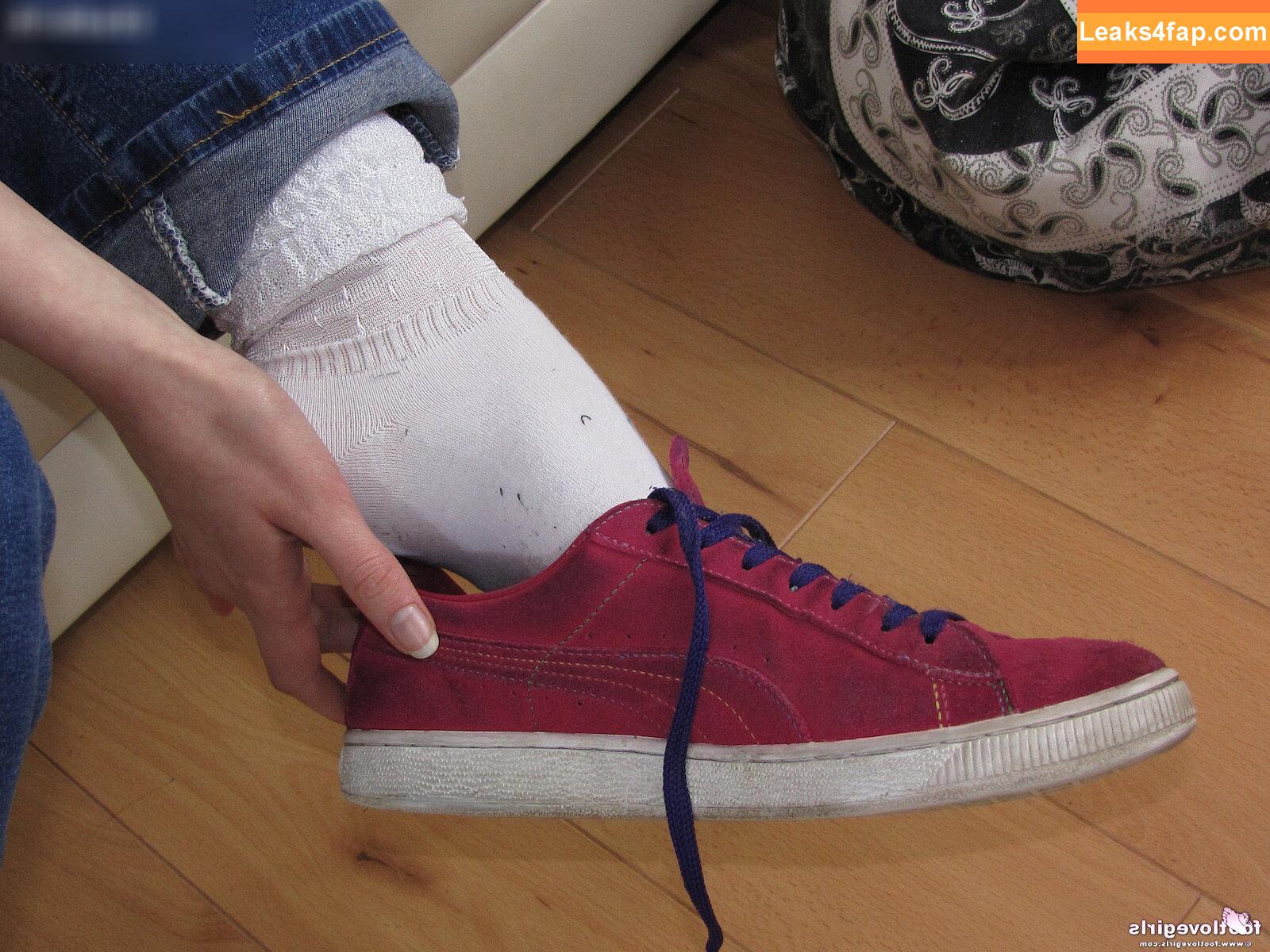 Footlovegirls /  leaked photo photo #2158