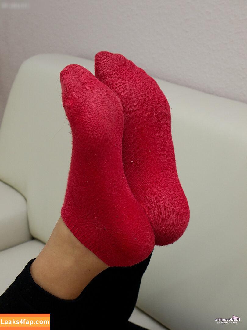 Footlovegirls /  leaked photo photo #3627
