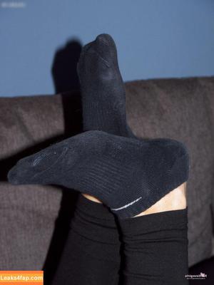 Footlovegirls photo #3431