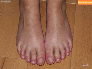Footlovegirls photo #3590