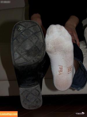 Footlovegirls photo #3752