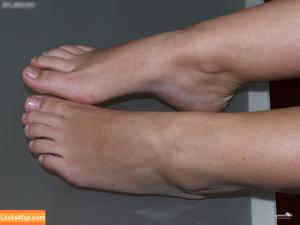 Footlovegirls photo #3963