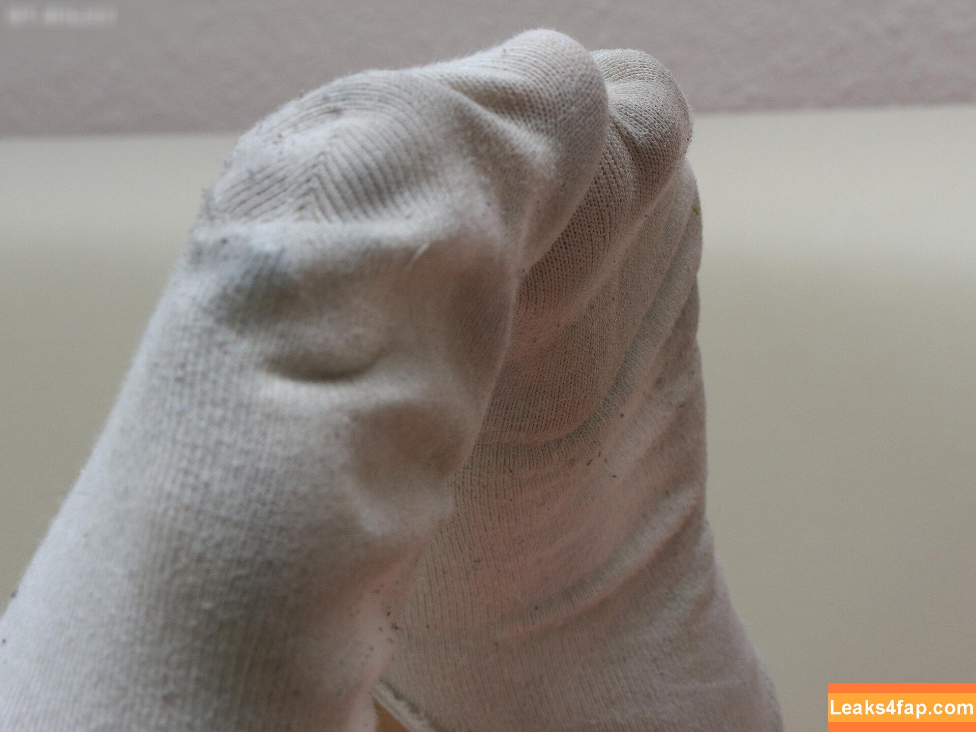 Footlovegirls /  leaked photo photo #4752