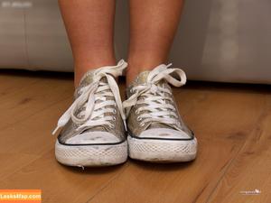 Footlovegirls photo #4404