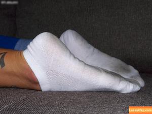 Footlovegirls photo #4676