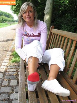 Footlovegirls photo #4813