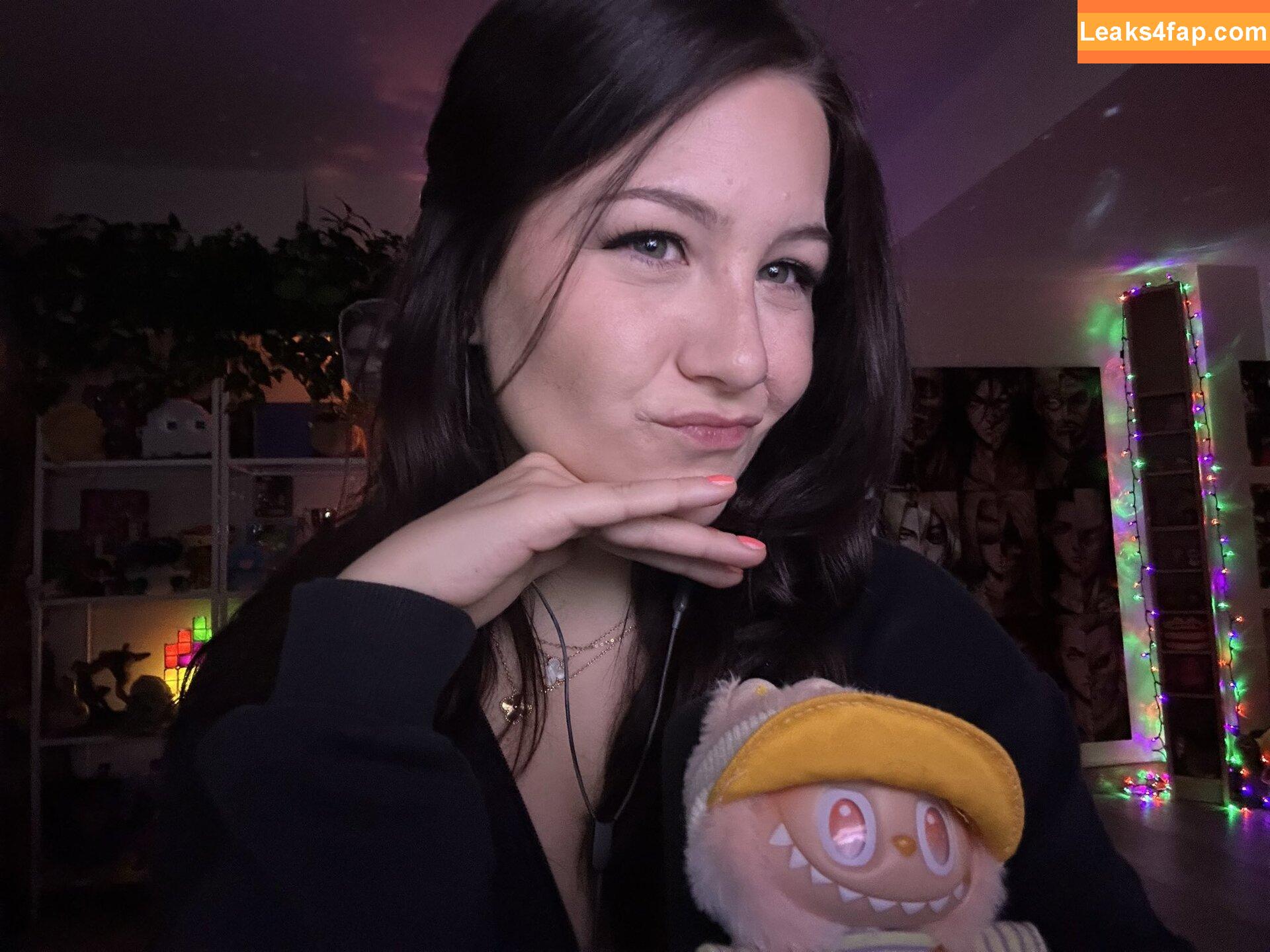 fooya / danielle bosch / iFooYa leaked photo photo #0179