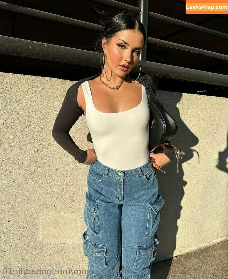foreignbaddie18 / foreignbaddie21 leaked photo photo #0052