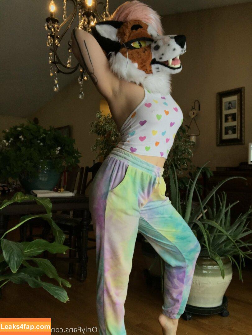 fox_anatomy /  leaked photo photo #0051