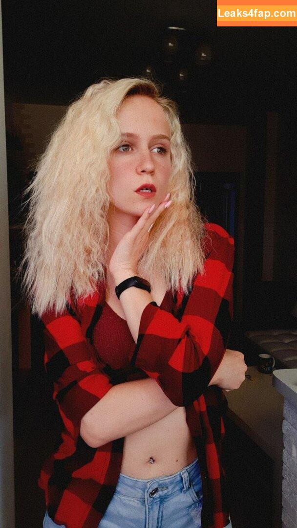 Fox Tsai-Shen / foxygen / stonedfoxmag leaked photo photo #0006