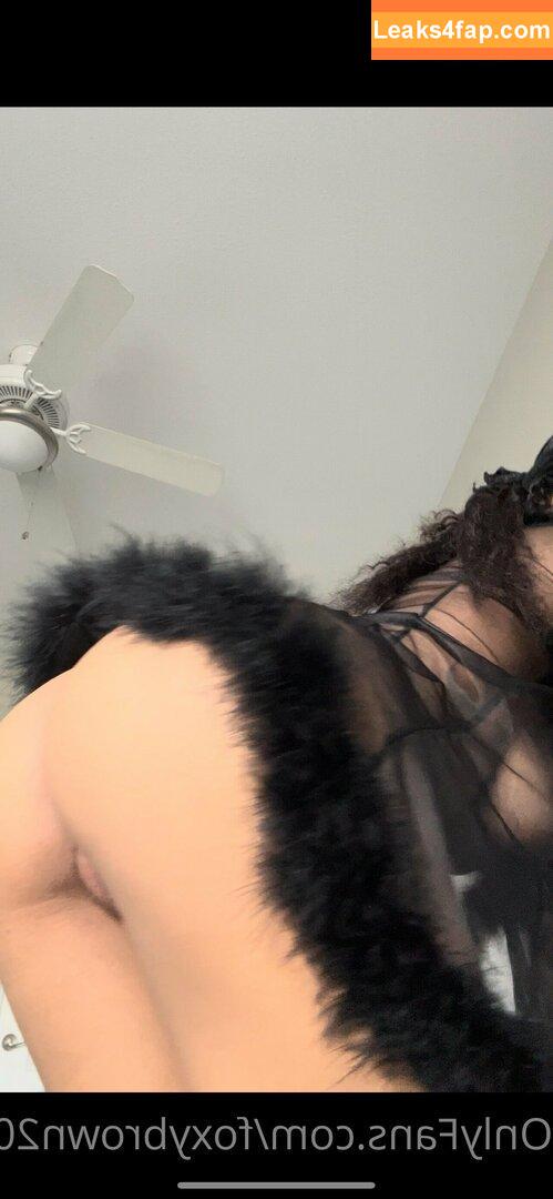 foxybrown20_free /  leaked photo photo #0050