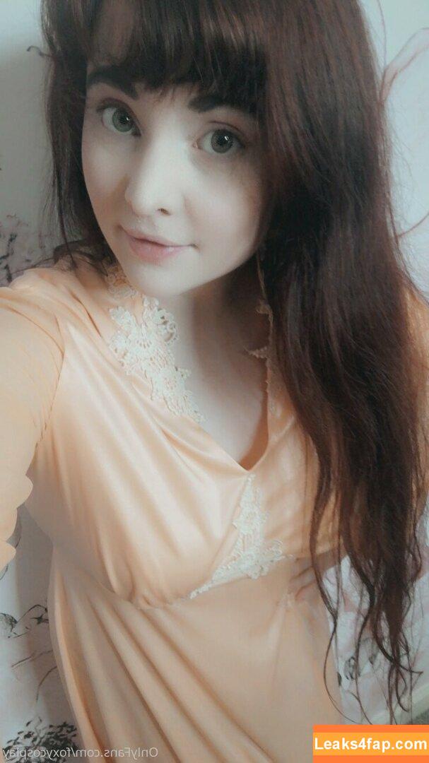FoxyCosplay / foxy.cosplay / foxy_cosplay leaked photo photo #0037