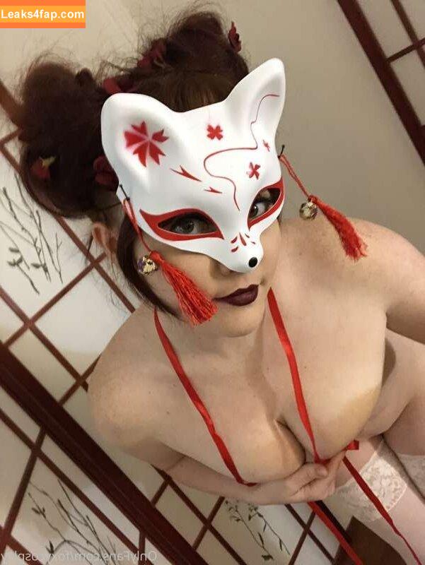 FoxyCosplay / foxy.cosplay / foxy_cosplay leaked photo photo #0647