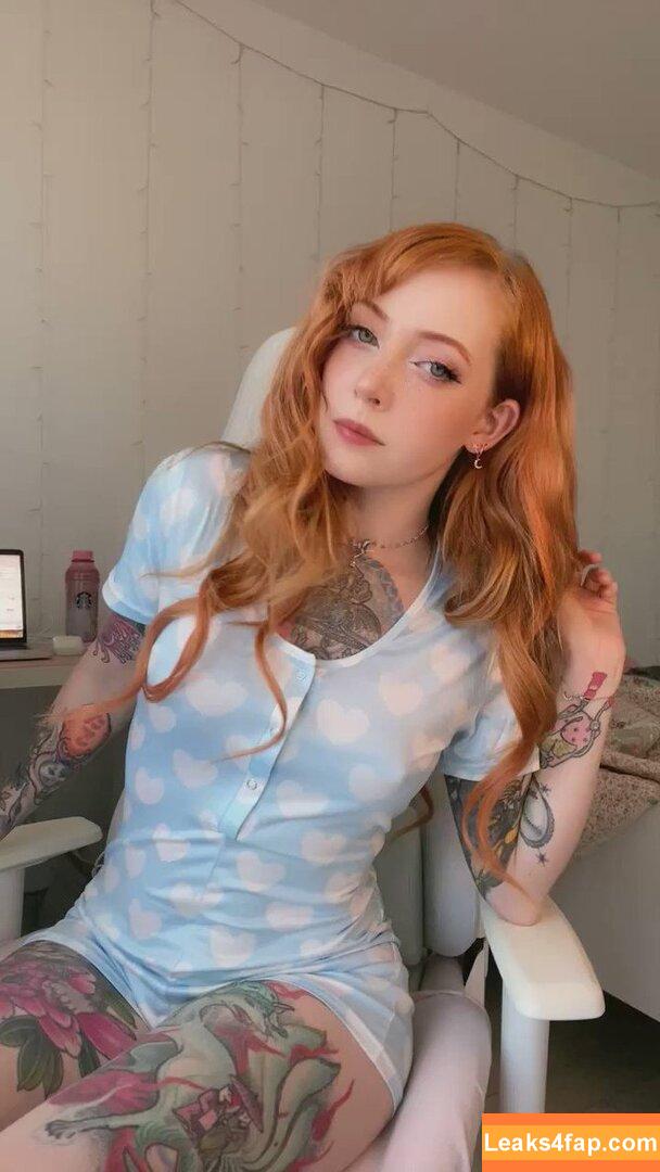foxylily /  leaked photo photo #0002