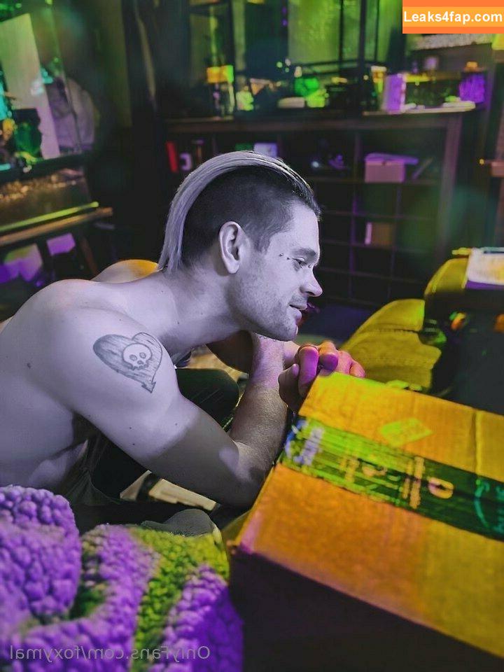 foxymal / foxymal_official leaked photo photo #0007