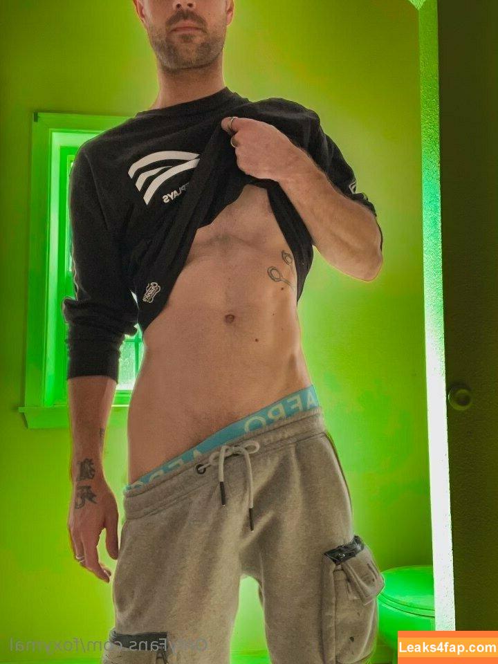 foxymal / foxymal_official leaked photo photo #0009