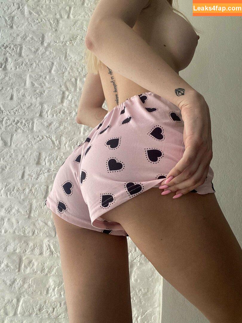 foxysophi / foxysophie leaked photo photo #0037