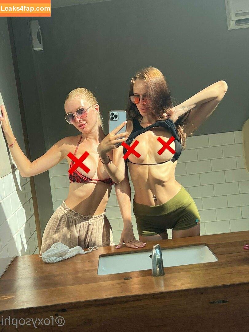 foxysophi / foxysophie leaked photo photo #0340