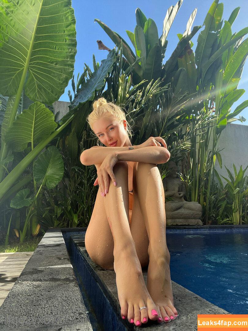 foxysophi / foxysophie leaked photo photo #0388