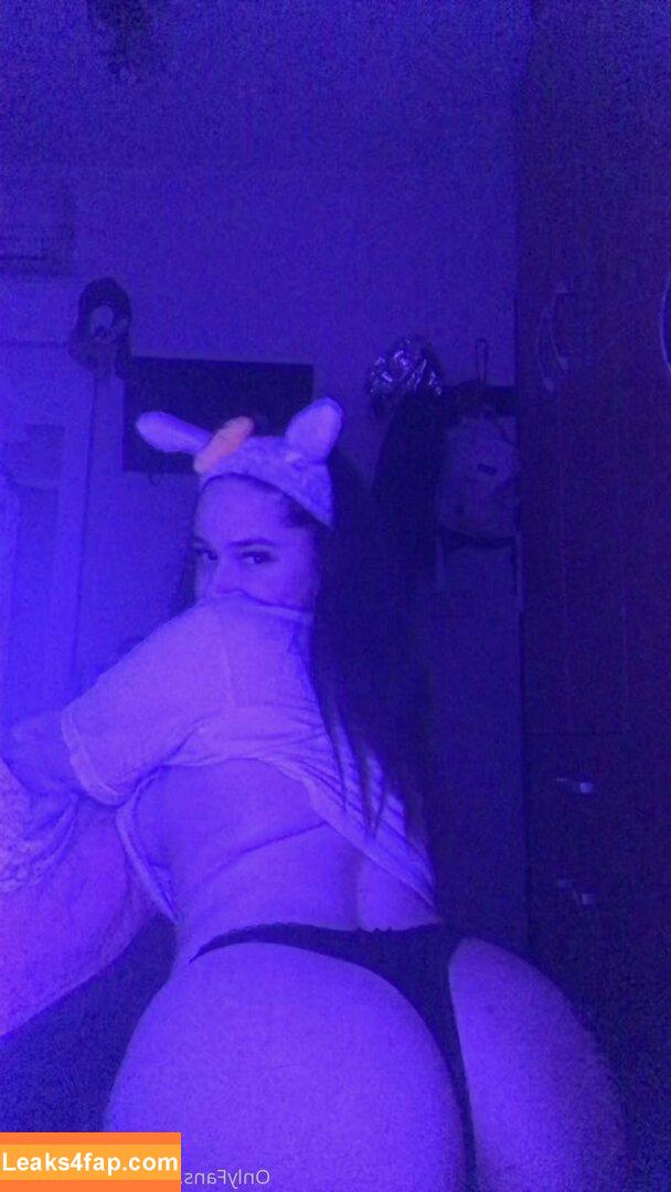 foxyuzumaki / uzumakifoxy leaked photo photo #0036